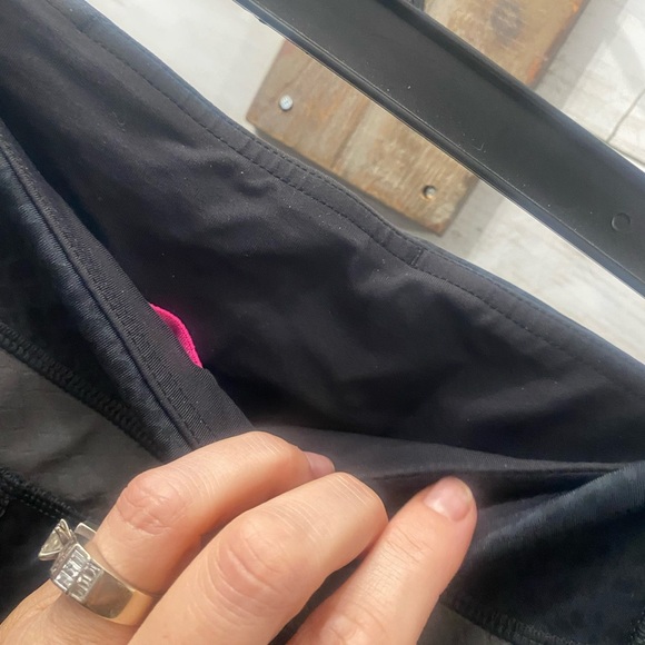 Lululemon Light Speed Tight Full-On Luxtreme
Desert Snake/Deep‎ Coal - Picture 7 of 12